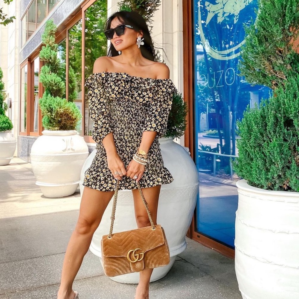 Forever21 daisy smocked dress